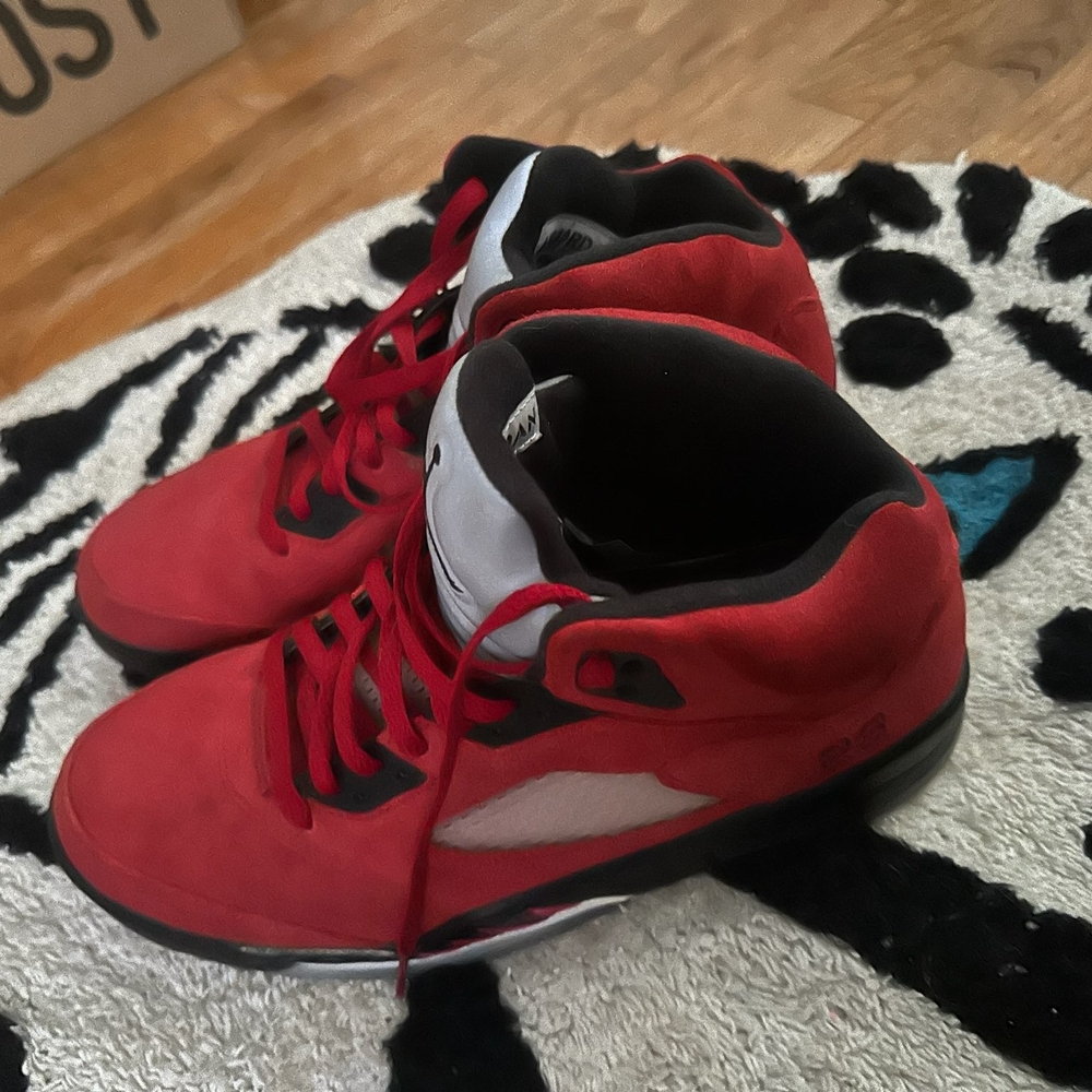 SOLD Air Jordan Raging Bull 5's Red sz 11